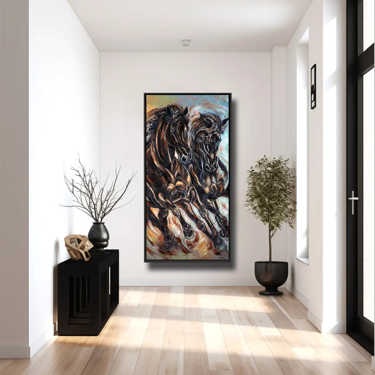 01-50 Zwei Rappen galoppieren vor farbigem Hintergrund – Pferde-Acrylglasbild von Kerstin Tschech